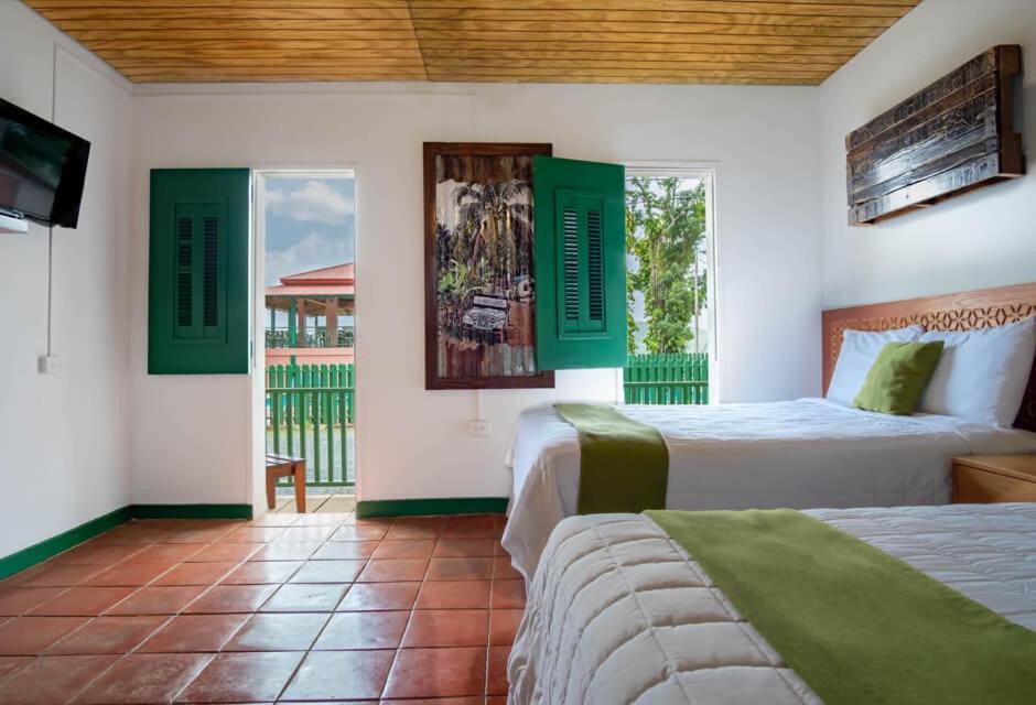 Hacienda Juanita Hotell Maricao Eksteriør bilde